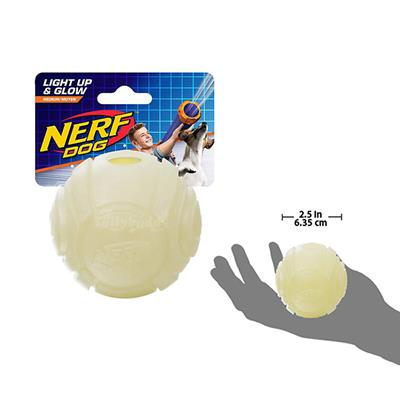 Nerf Dog Glow ของเล่นสุนัข ลูกบอลเรืองแสง 6นิ้ว (ใช้ได้กับปืนยิงบอล) (3073)
